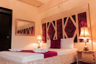 Plaza Garibaldi Hotel